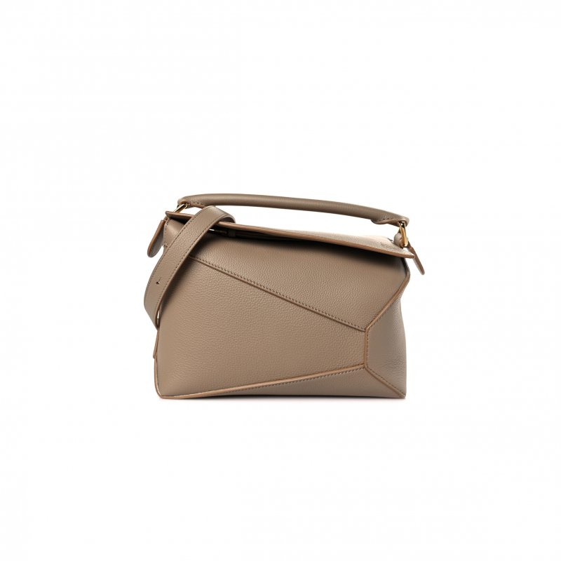 (image for) LOEWE GRAINED CALFSKIN SMALL PUZZLE EDGE BAG SAND (24*16.5*10.5cm)