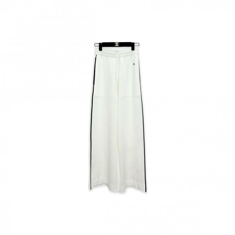 (image for) CHANEL WHITE LONG-SLEEVED LOUNGE PANTS