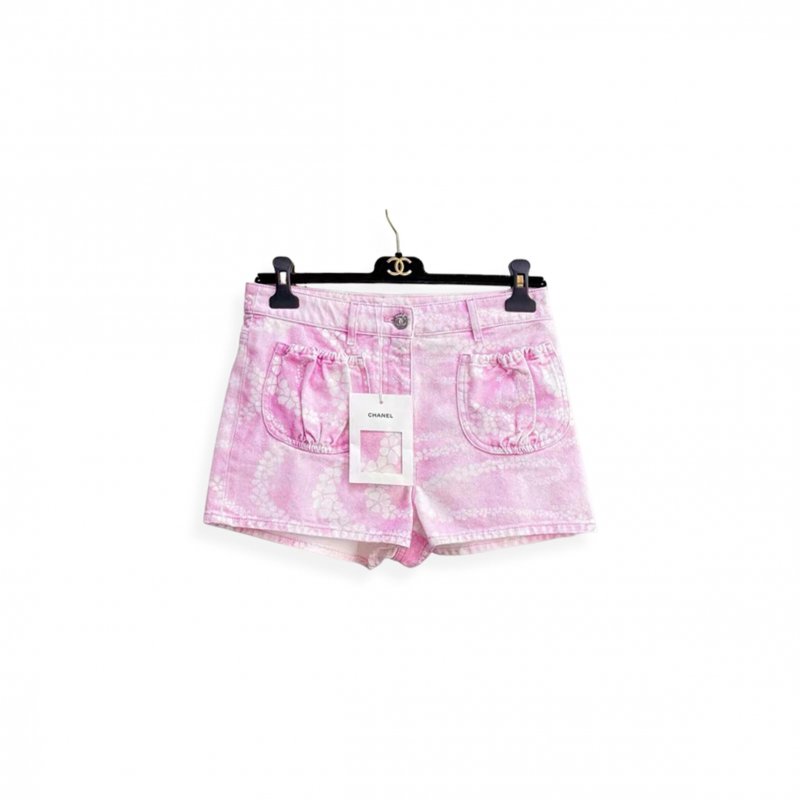 (image for) CHANEL COCO BEACH PINK AND WHITE DENIM SHORTS WITH CC LOGO PRINT